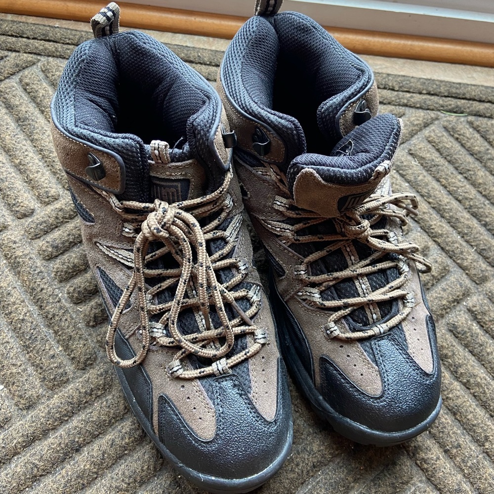 NEW! Weil McLain Work Boots Men’s Size 8.5 Never Worn